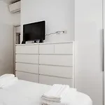 Апартаменты Stylish Flat Near San Siro - Metro Wifi & Ac Милан