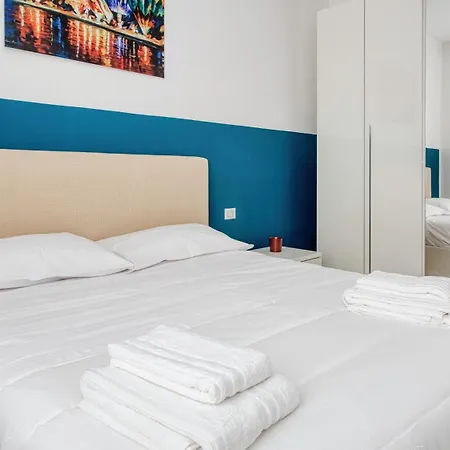 Stylish Flat Near San Siro - Metro Wifi & Ac Милан