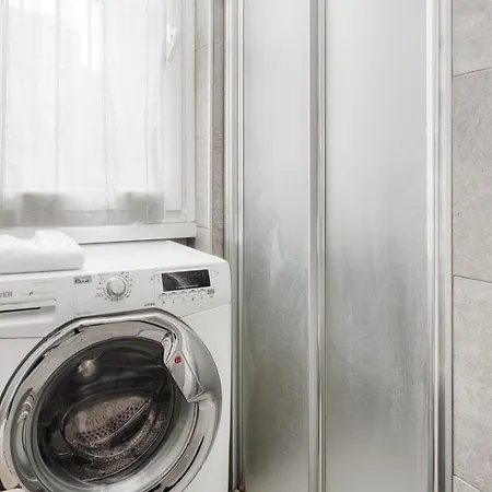 Апартаменты Stylish Flat Near San Siro - Metro Wifi & Ac Милан